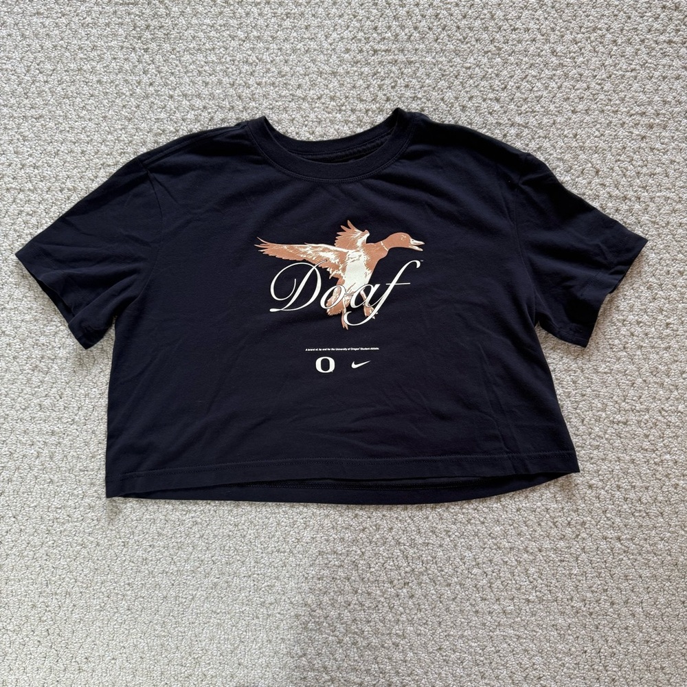 Ducks of a Feather Nike Crop Tshirt size Small brand by Oregon Duck Athletes